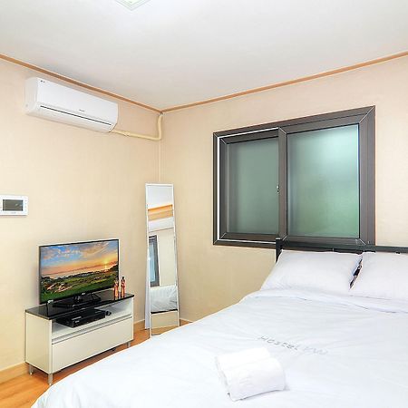Hostel Kw Sinsa Seoul Exterior photo